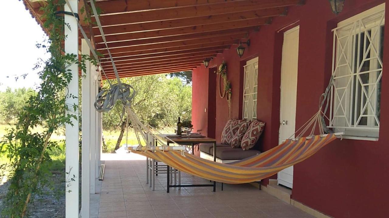 Olive Garden Guest House Kyparissia Exterior photo
